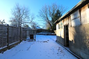 Photo 16- click for photo gallery